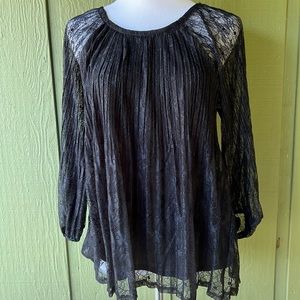 NWT Cable & Gauge gorgeous, black lace blouse